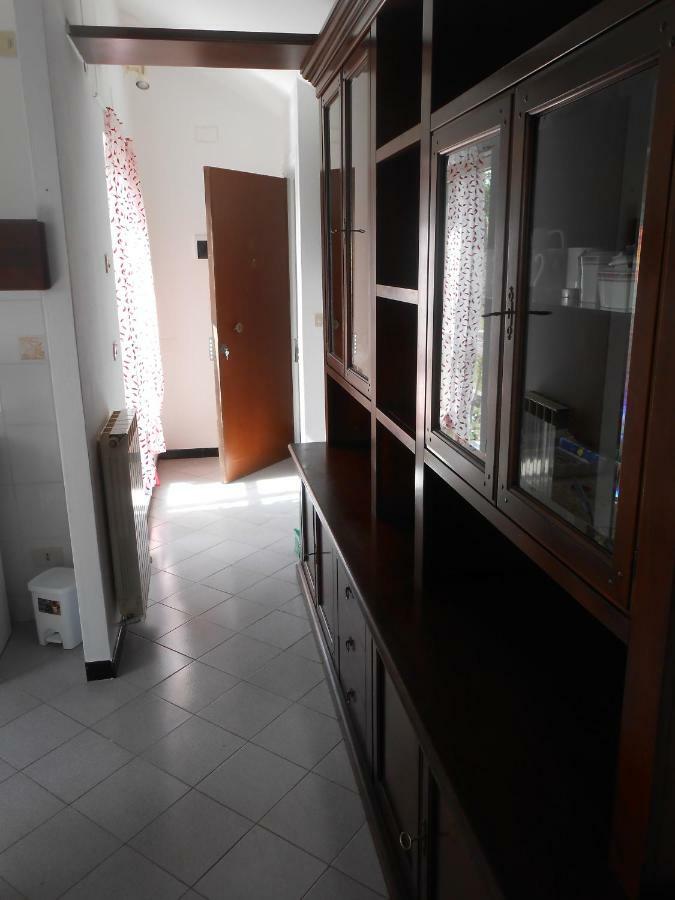 La Mansardina Apartment Vezzi Portio Екстериор снимка