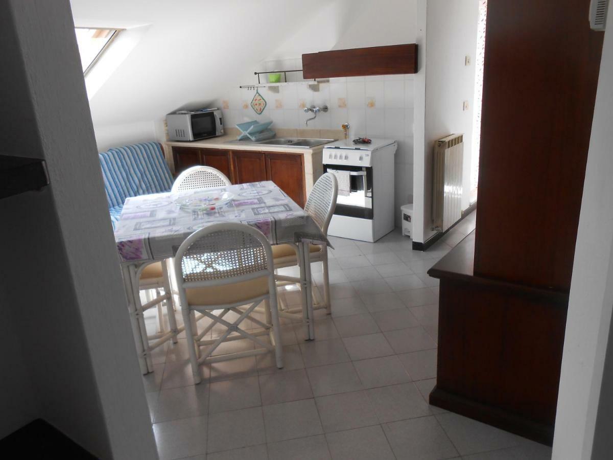 La Mansardina Apartment Vezzi Portio Екстериор снимка
