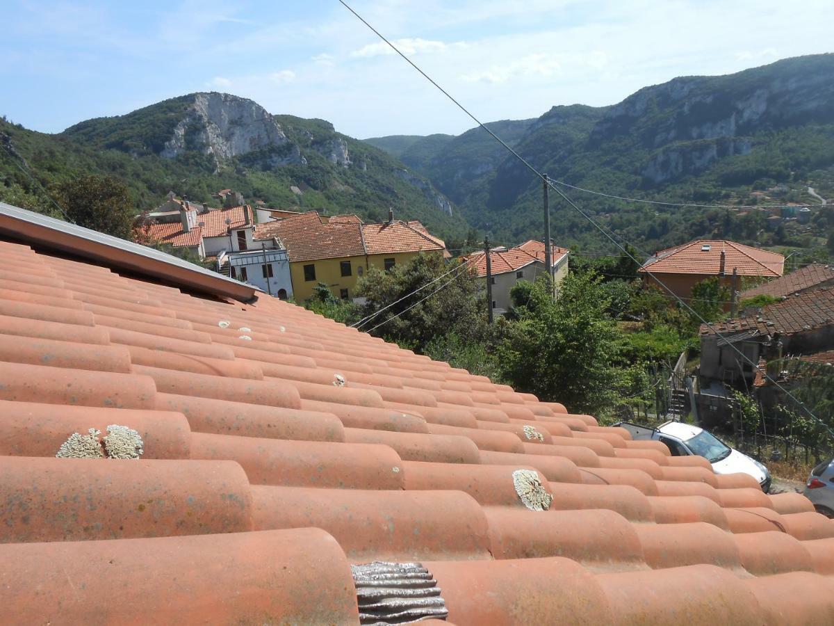 La Mansardina Apartment Vezzi Portio Екстериор снимка